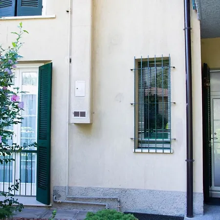 Flat 33 - Pool, Park, Tennis